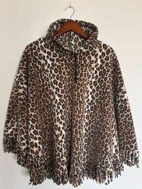Basic Editions Animal/Leopard Print OS Poncho Sweater Y2K Fringe Funnel Neck